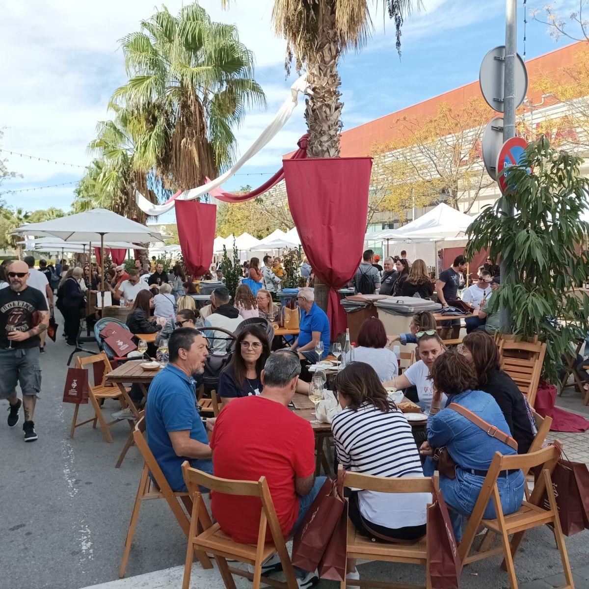 Mercat del cava i la tapa